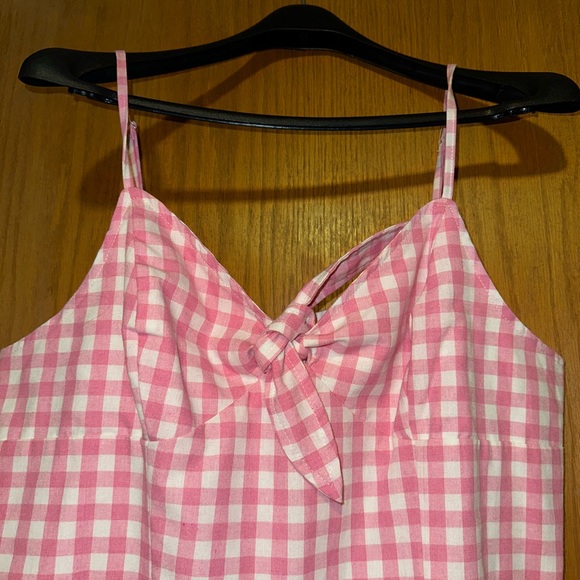 URBAN OUTFITTERS PINK GINGHAM TIE DRESS! - Picture 2 of 4